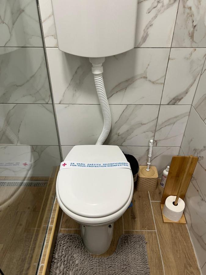Apartman Didi2- Free Private Parking-Garage Novi Sad Eksteriør billede